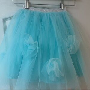 Pottery Barn Kids Turquoise Tulle Skirt with Rosette Accents RARE 3-6 years